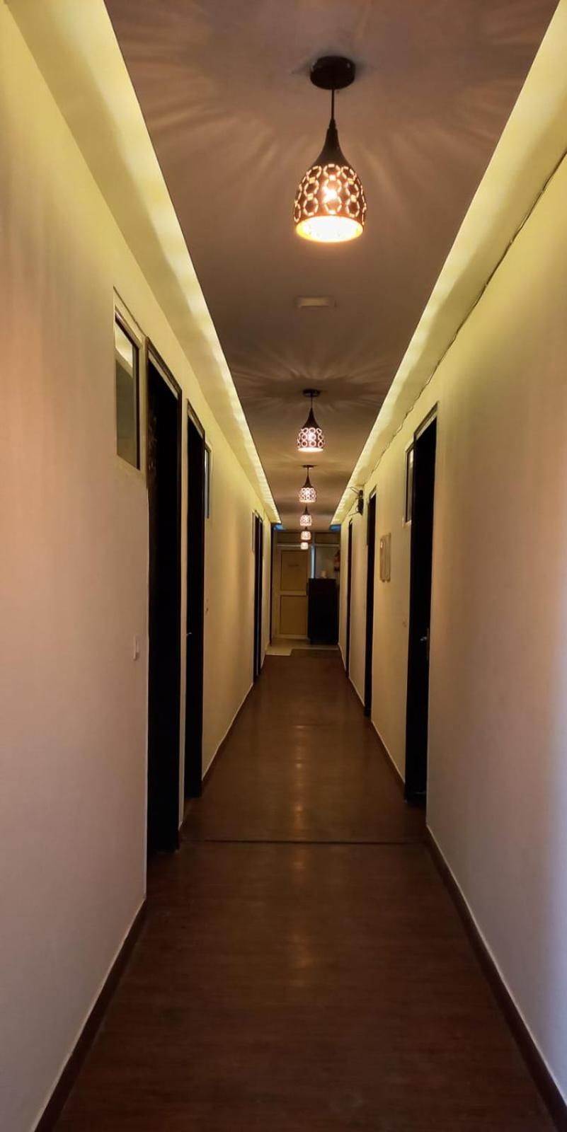 Anand Mukesh Residency Hotel New Delhi Exterior photo